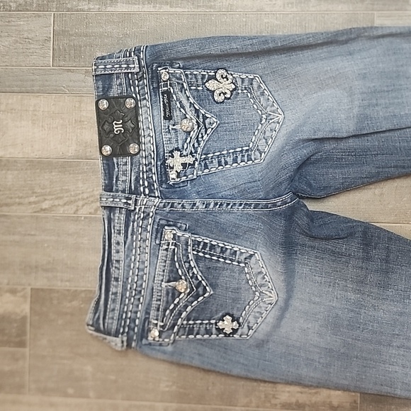 Miss Me brand Capri jeans - Picture 10 of 13